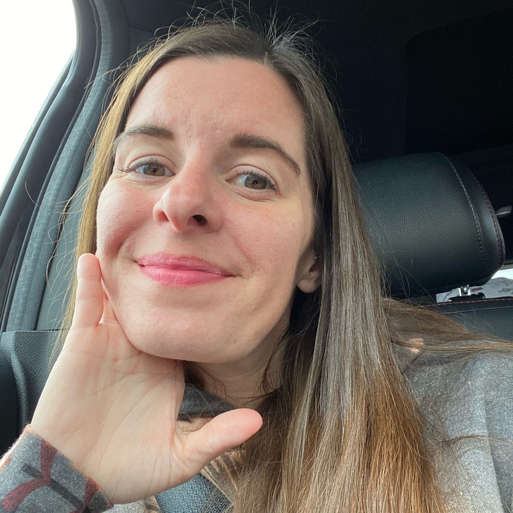 Meet your Posher, Jessica